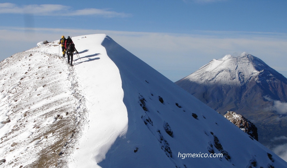 Pico de orizaba and popocatepetl expedition