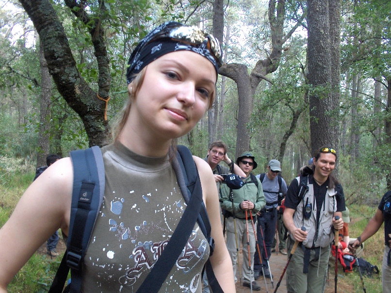 Malinche subiendo por el bosque