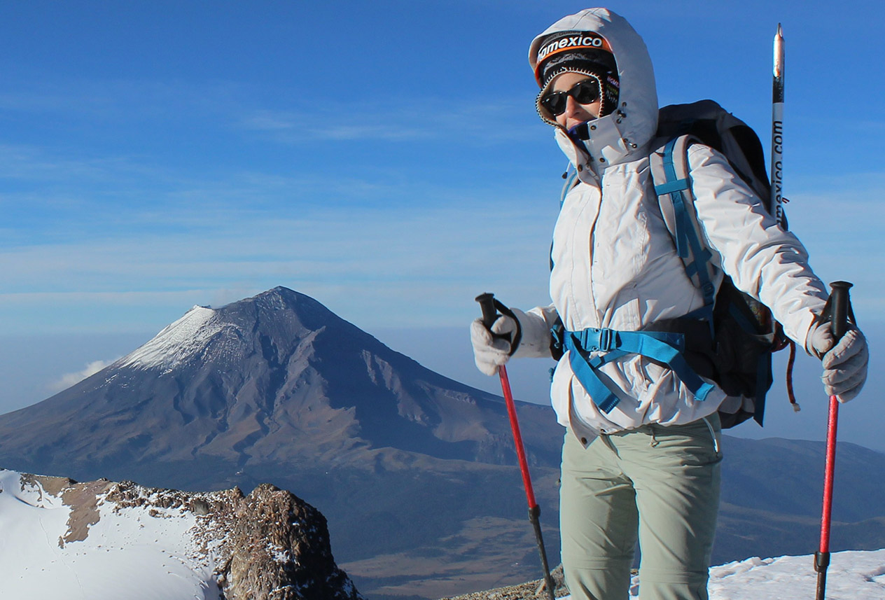 Iztaccihuatl mountain hiking climbing