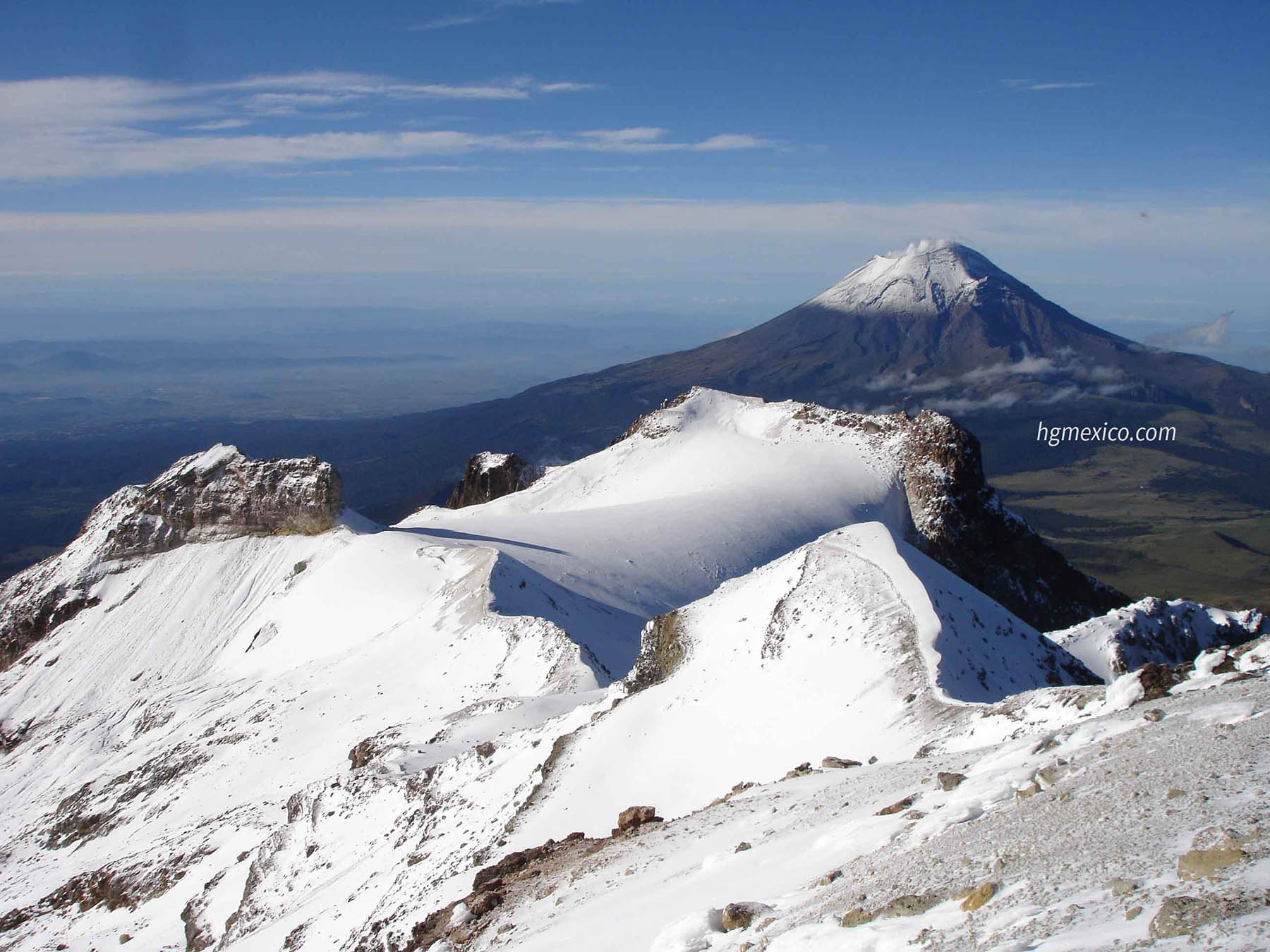 iztaccihuatl hiking climbing mexico