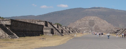 Teotihuacan , dead aveniu